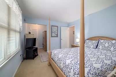 146 Lincoln Street, Garden City, NY 11530 - Photo 17