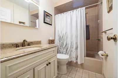 146 Lincoln Street, Garden City, NY 11530 - Photo 15