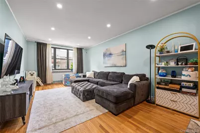67-35 Yellowstone Boulevard #6A, Forest Hills, NY 11375 - Photo 3