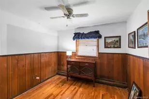 4 Crabapple Ln, Commack, NY 11725 - Photo 13