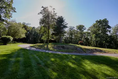 116 School House Lane, Hopewell Junction, NY 12533 - Photo 7