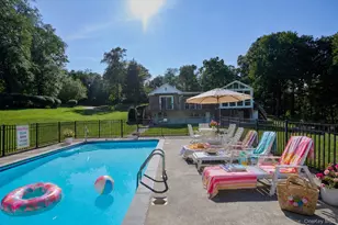 116 Schoolhouse Ln, Hopewell Junction, NY 12533 - Photo 3