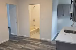 91-11 31st Ave, East Elmhurst, NY 11369 - Photo 5