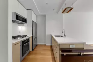 2415 Queens Plaza N, Long Island City, NY 11101 - Photo 7