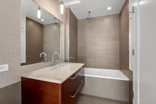 2415 Queens Plaza N, Long Island City, NY 11101 - Photo 15