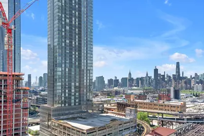 2415 Queens Plaza N #6B, Long Island City, NY 11101 - Photo 3