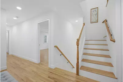 17 Nadworny Lane, Stony Brook, NY 11790 - Photo 13