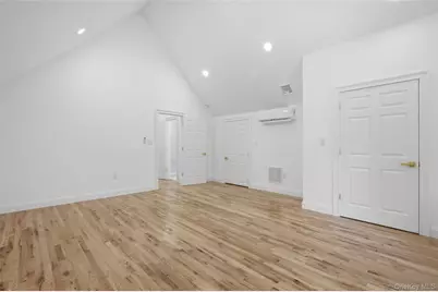17 Nadworny Lane, Stony Brook, NY 11790 - Photo 23