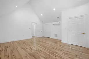 17 Nadworny Ln, Stony Brook, NY 11790 - Photo 23