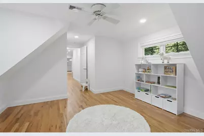 17 Nadworny Lane, Stony Brook, NY 11790 - Photo 21