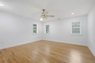 17 Nadworny Ln, Stony Brook, NY 11790 - Photo 19