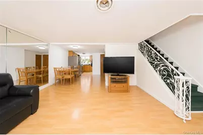 2007 E 28th Street, Brooklyn, NY 11229 - Photo 9