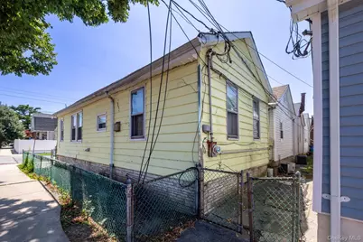 3255 Barkley Avenue #A, Bronx, NY 10465 - Photo 3