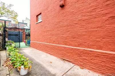 88 Midwood Street, Brooklyn, NY 11225 - Photo 5