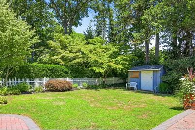 10 Polly Lane, Glen Head, NY 11545 - Photo 29