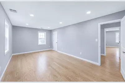 306 Greeley Avenue, Sayville, NY 11782 - Photo 21