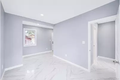 306 Greeley Avenue, Sayville, NY 11782 - Photo 15