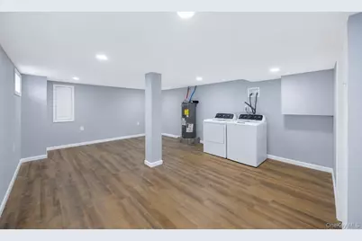 306 Greeley Avenue, Sayville, NY 11782 - Photo 29