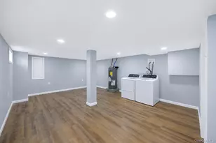 306 Greeley Ave, Sayville, NY 11782 - Photo 29