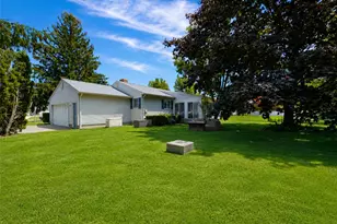 1765 Delmar Dr, Laurel, NY 11948 - Photo 19