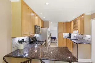 61 Viola Dr, Glen Cove, NY 11542 - Photo 29