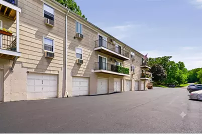 264 Parkside Drive, Suffern, NY 10901 - Photo 3