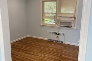 83-08 Langdale St, Floral Park, NY 11040 - Photo 11