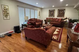 219 Vermont Ave, Oceanside, NY 11572 - Photo 3