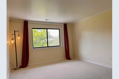 190 Alta Terrace, Jericho, NY 11753 - Photo 13