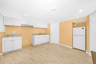 3900 Miller Pl, Levittown, NY 11756 - Photo 33