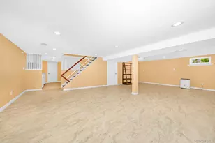 3900 Miller Pl, Levittown, NY 11756 - Photo 37