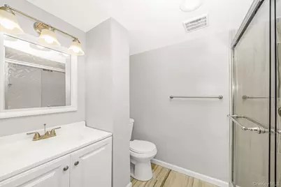 3900 Miller Place, Levittown, NY 11756 - Photo 29