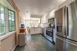 323 Eastwood Blvd, Centereach, NY 11720 - Photo 5