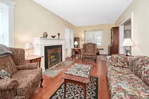 9 Linda Ave, White Plains, NY 10605 - Photo 5