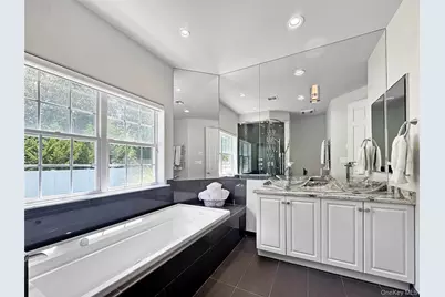 75 Arbor Field Way, Lake Grove, NY 11755 - Photo 15