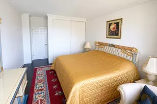 269-10 Grand Central Pkwy, Floral Park, NY 11005 - Photo 17