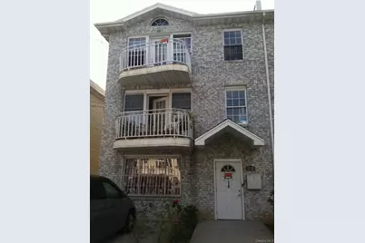9718 125th Street, Richmond Hill, NY 11419 - Photo 1