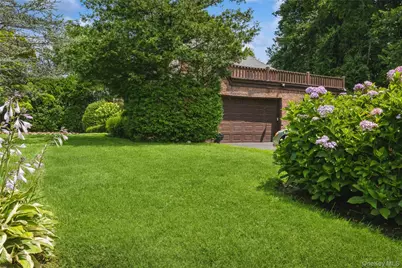 1 Winfield Terrace, Great Neck, NY 11023 - Photo 19