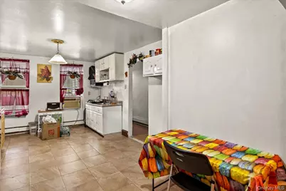 1572 Bergen Street, Brooklyn, NY 11213 - Photo 27