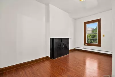 1572 Bergen Street, Brooklyn, NY 11213 - Photo 7