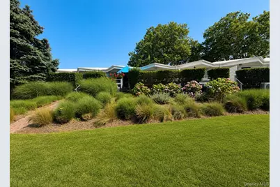 35 Library Avenue #8 R, Westhampton Beach, NY 11978 - Photo 19