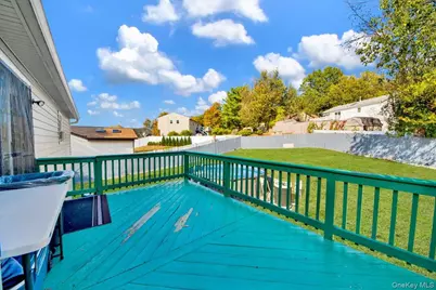 42 Keats Drive, New Windsor, NY 12553 - Photo 21
