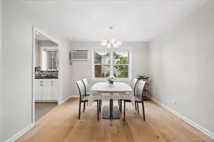 7 Chateaux Cir, Scarsdale, NY 10583 - Photo 11