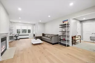 7 Chateaux Cir, Scarsdale, NY 10583 - Photo 7
