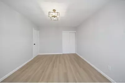 4158 Baychester Avenue, Bronx, NY 10466 - Photo 15