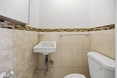 4158 Baychester Avenue, Bronx, NY 10466 - Photo 17