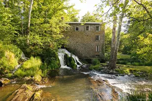 4918 Route 82, Salt Point, NY 12578 - Photo 3
