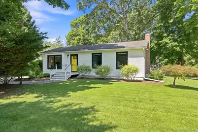 20 Lynbrook Drive, Sound Beach, NY 11789 - Photo 1