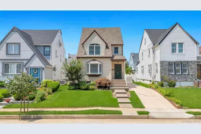 232 Locust Street, Valley Stream, NY 11581 - Photo 1