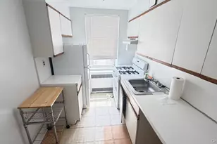 61-41 Saunders St, Rego Park, NY 11374 - Photo 15